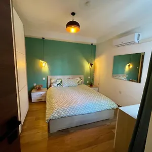 Airport Bedroom With Your Own Private Bathroom Self Check In And Self Check Out Air-condition Included , Mqabba Malta